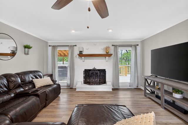 1264 Imperial Dr, Columbia, TN 38401
