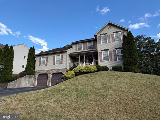 84 OAK LEDGE AVE, Schuylkill Haven, PA 17972