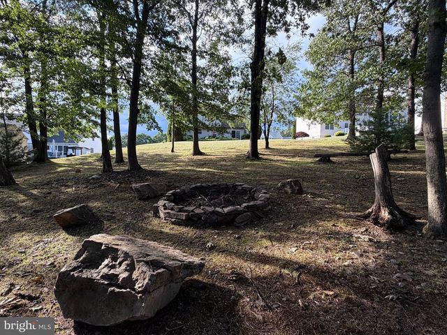 84 OAK LEDGE AVE, Schuylkill Haven, PA 17972