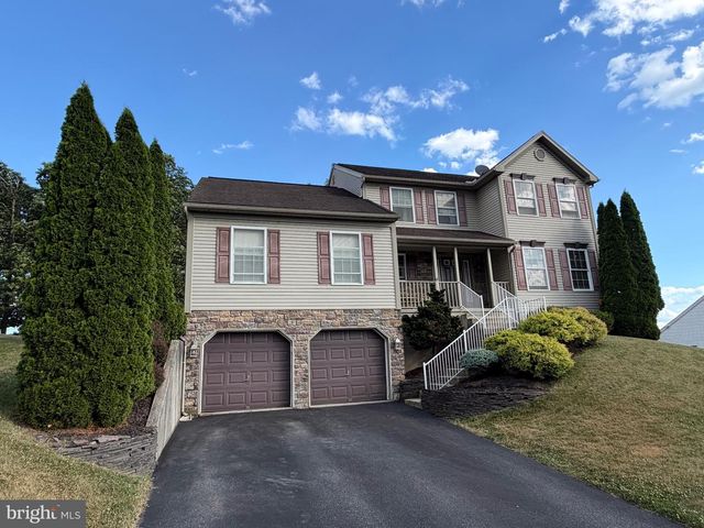 84 OAK LEDGE AVE, Schuylkill Haven, PA 17972