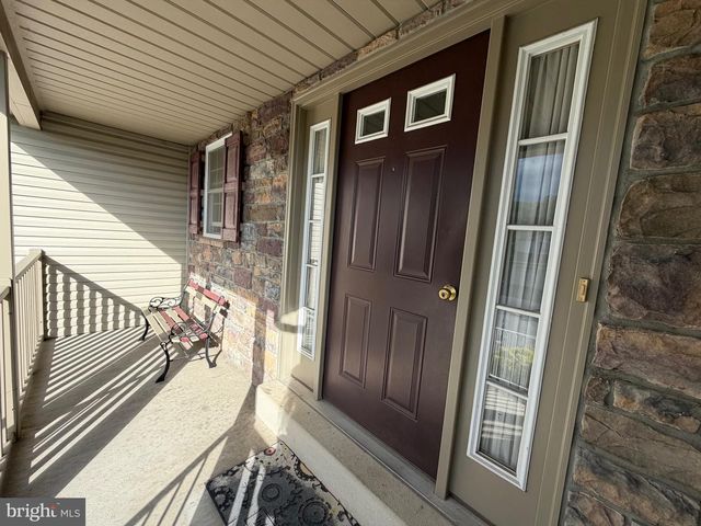 84 OAK LEDGE AVE, Schuylkill Haven, PA 17972