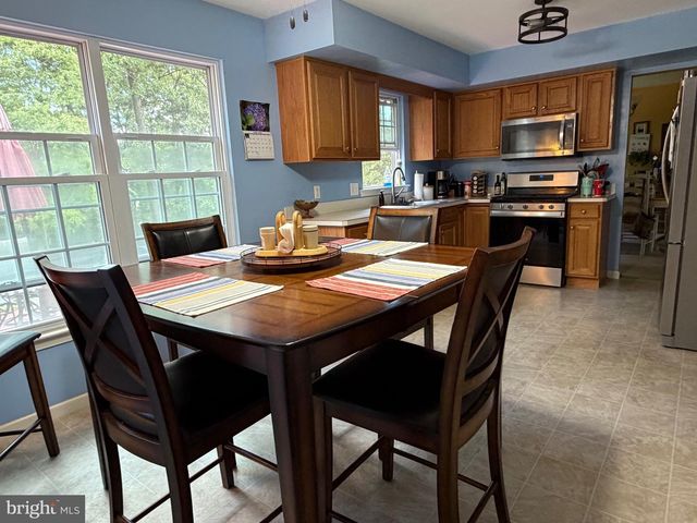 84 OAK LEDGE AVE, Schuylkill Haven, PA 17972