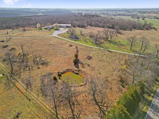 6680 Highway 137, Houston, MO 65483