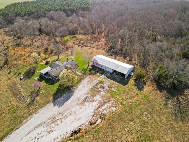 6680 Highway 137, Houston, MO 65483