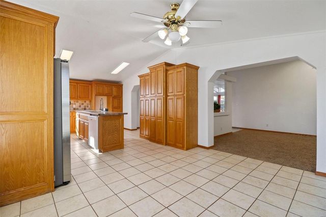 6680 Highway 137, Houston, MO 65483