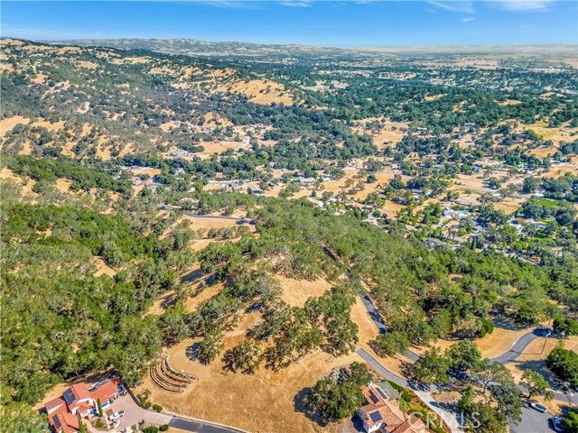 6452 Alta Pradera Lane, Atascadero, CA 93422