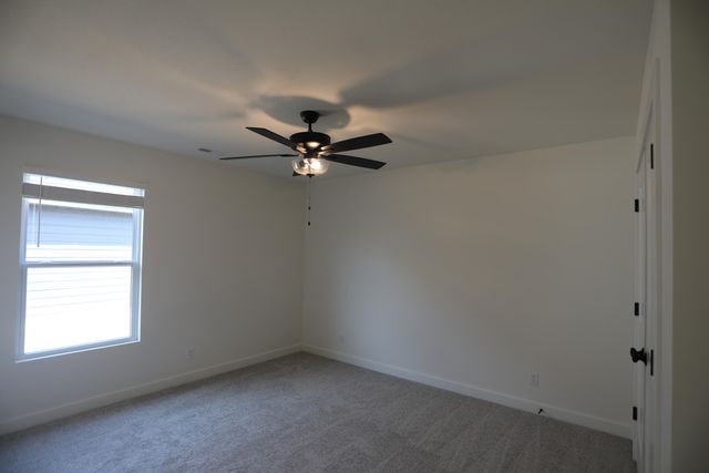 4413 ROYAL COUNTY RD, Columbia, MO 65201
