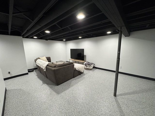 334 WESTPLAIN DRIVE, Green Bay, WI 54303
