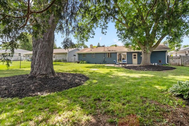 334 WESTPLAIN DRIVE, Green Bay, WI 54303