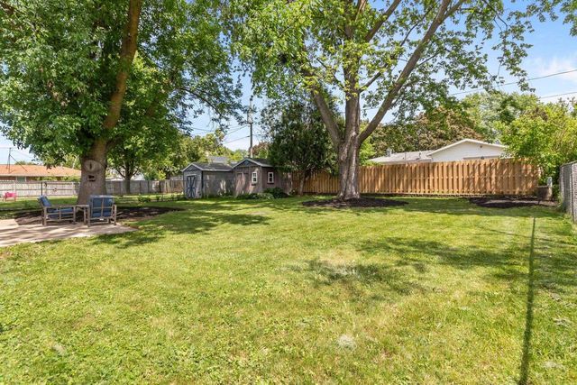 334 WESTPLAIN DRIVE, Green Bay, WI 54303