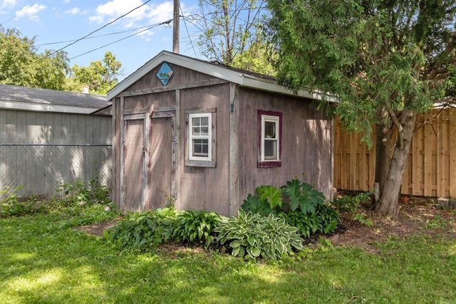 334 WESTPLAIN DRIVE, Green Bay, WI 54303