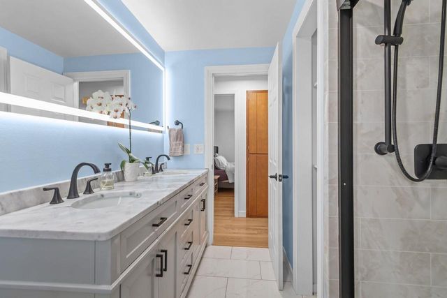 334 WESTPLAIN DRIVE, Green Bay, WI 54303