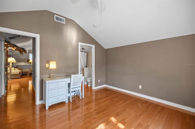 637 SCOTLAND STREET, Dunedin, FL 34698