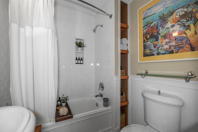 637 SCOTLAND STREET, Dunedin, FL 34698