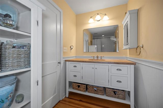 637 SCOTLAND STREET, Dunedin, FL 34698