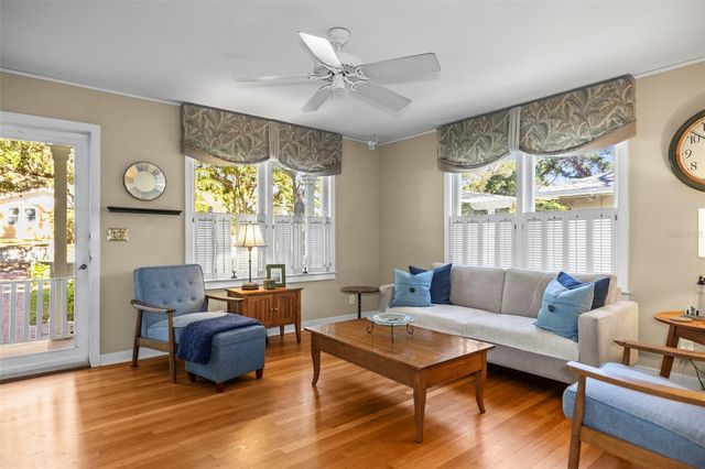 637 SCOTLAND STREET, Dunedin, FL 34698