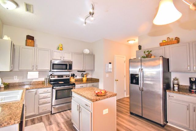 4079 Laurelwood Drive, Charleston, SC 29414