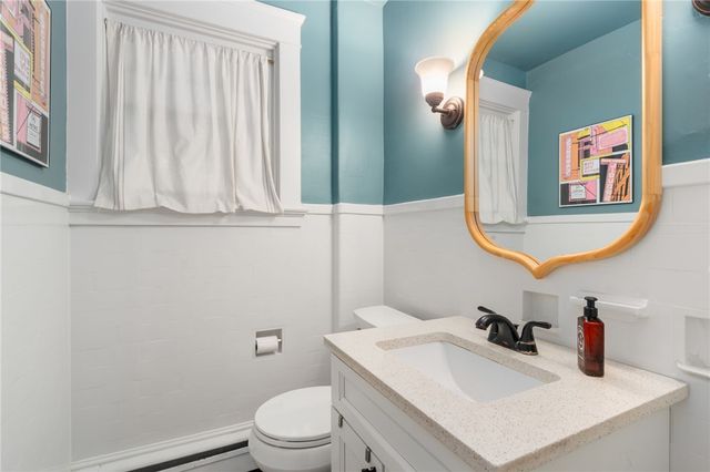 1467 Pawtucket Avenue, East Providence, RI 02916