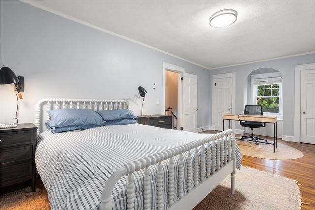1467 Pawtucket Avenue, East Providence, RI 02916