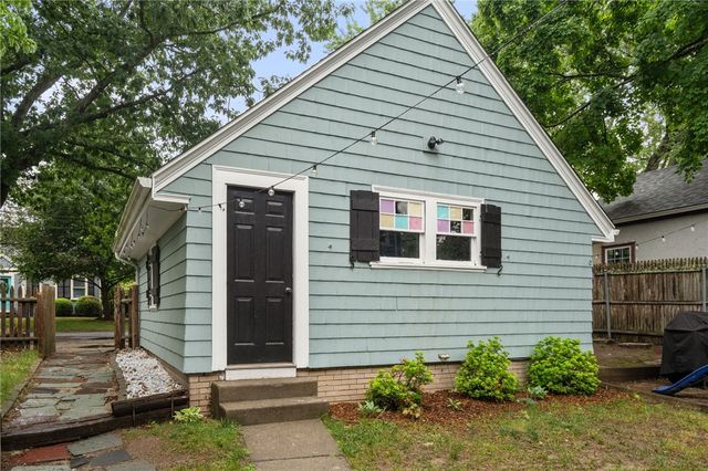 1467 Pawtucket Avenue, East Providence, RI 02916
