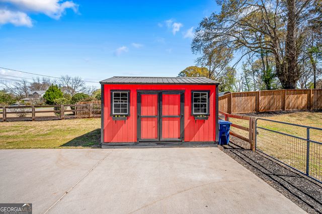 15 Spring Circle, Watkinsville, GA 30677