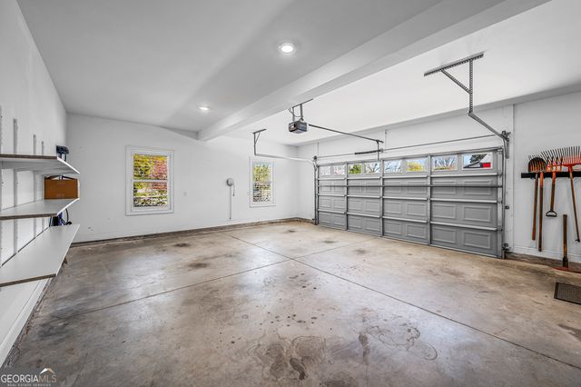 15 Spring Circle, Watkinsville, GA 30677