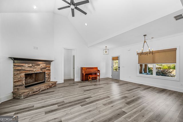 15 Spring Circle, Watkinsville, GA 30677