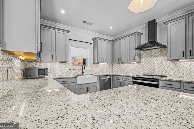 15 Spring Circle, Watkinsville, GA 30677