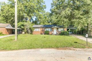 124 Flanders Drive, Warner Robins, GA 31093