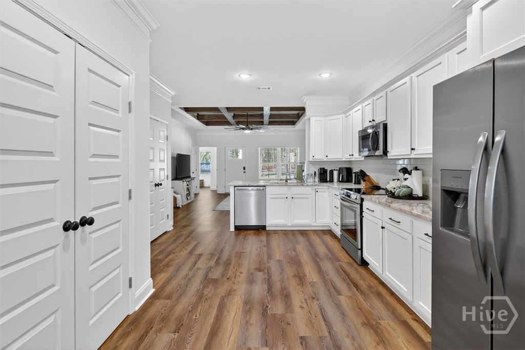 Image 17 of property listing at 117 Giles Avenue, Rincon, GA 31326