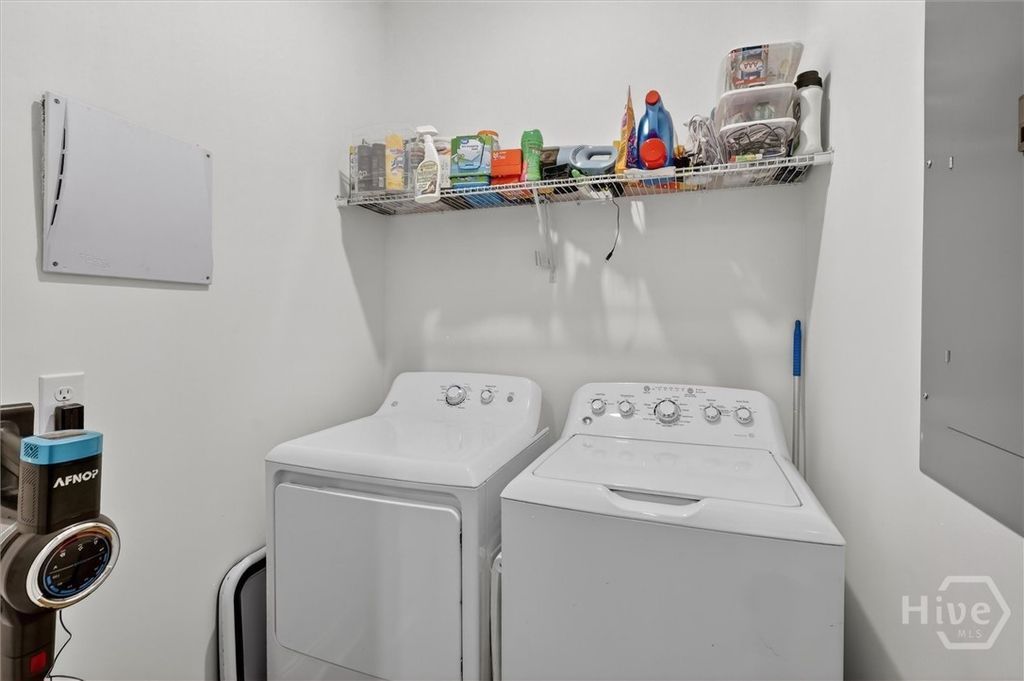 Image 20 of property listing at 117 Giles Avenue, Rincon, GA 31326