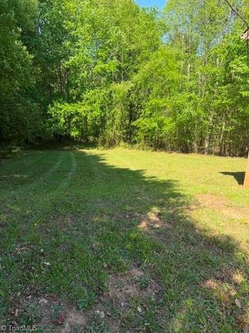 577 Piney Fork Church Road, Eden, NC 27288