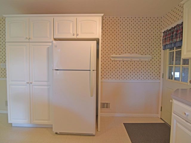 2 Murray Road, Essex Junction, VT 05452