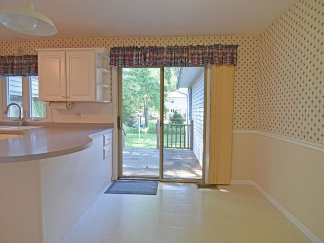 2 Murray Road, Essex Junction, VT 05452