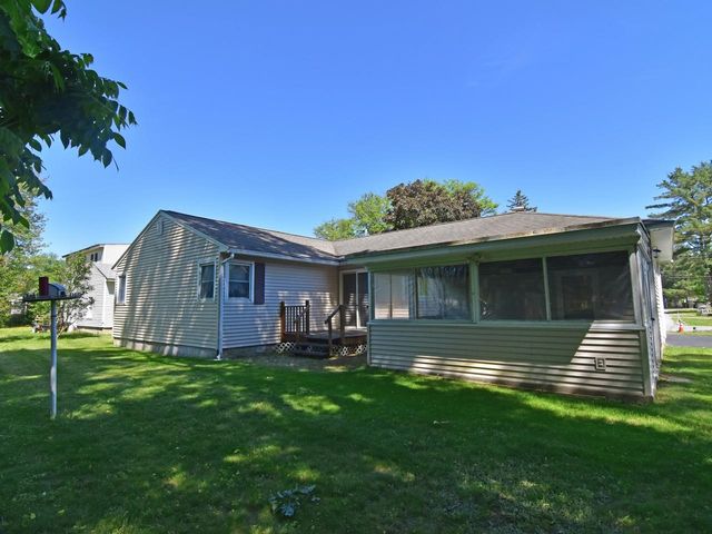 2 Murray Road, Essex Junction, VT 05452