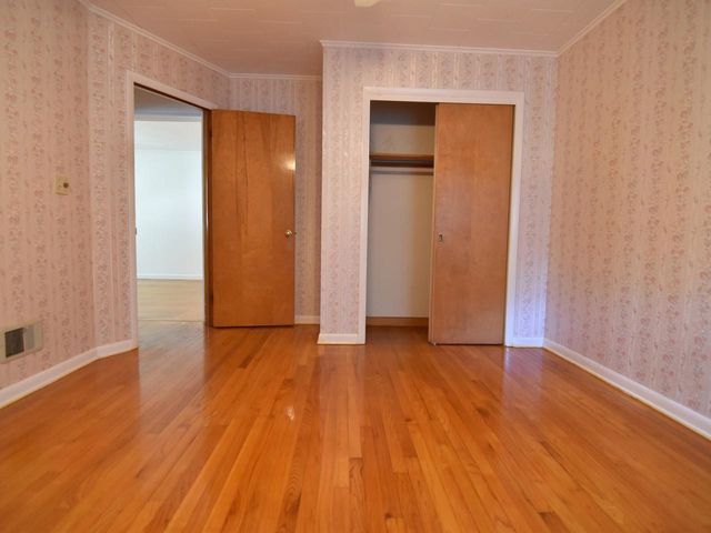 2 Murray Road, Essex Junction, VT 05452