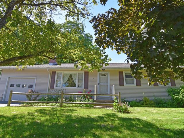 2 Murray Road, Essex Junction, VT 05452