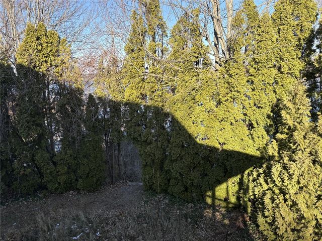 351 County Road, Barrington, RI 02806