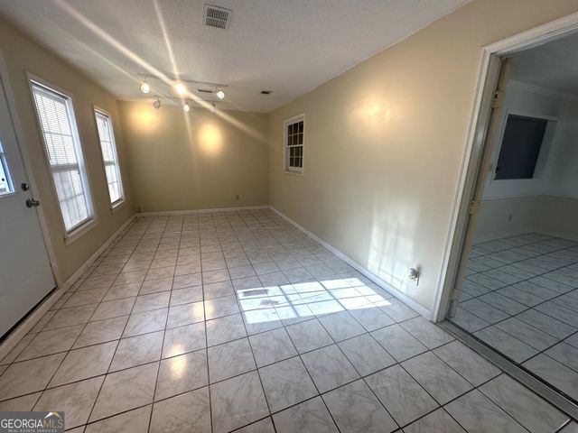 309 Windsor Walk SE, Conyers, GA 30094