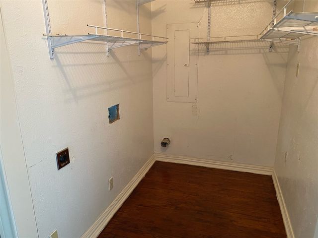 2904 Marigold Avenue, Fort Worth, TX 76111