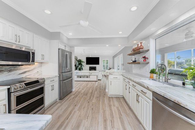 139 SEVILLE PLACE SW, Port Charlotte, FL 33952