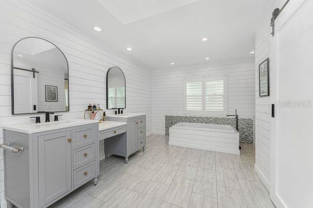 139 SEVILLE PLACE SW, Port Charlotte, FL 33952