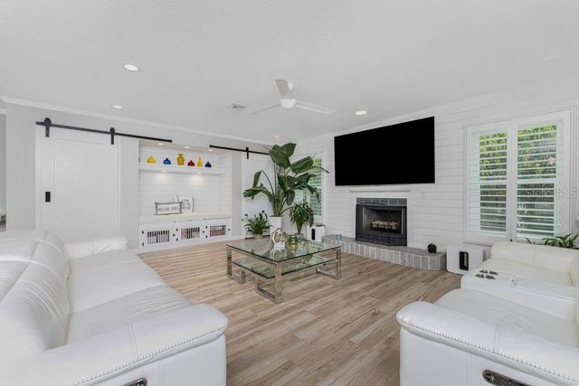 139 SEVILLE PLACE SW, Port Charlotte, FL 33952