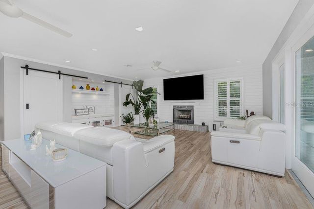 139 SEVILLE PLACE SW, Port Charlotte, FL 33952