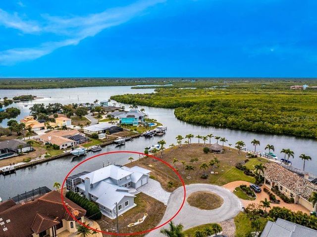 139 SEVILLE PLACE SW, Port Charlotte, FL 33952