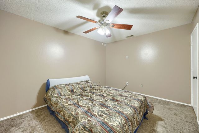 5901 Guildwood Drive, Arlington, TX 76017