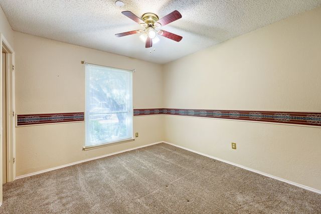 5901 Guildwood Drive, Arlington, TX 76017