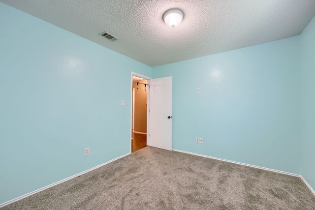 5901 Guildwood Drive, Arlington, TX 76017