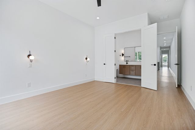 1845 Pollard Street, Dallas, TX 75208