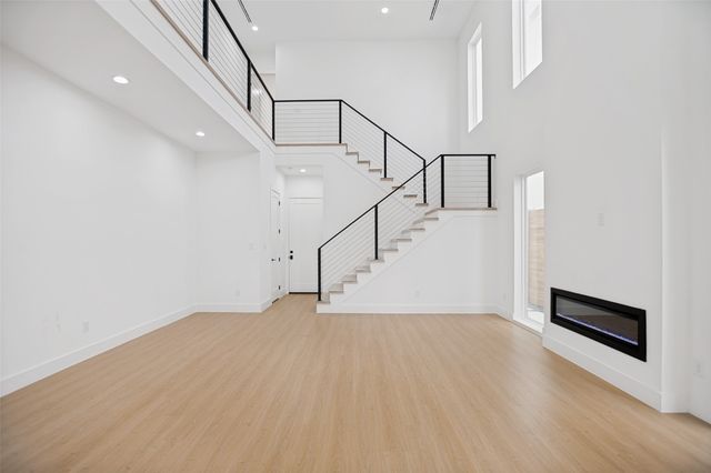 1845 Pollard Street, Dallas, TX 75208